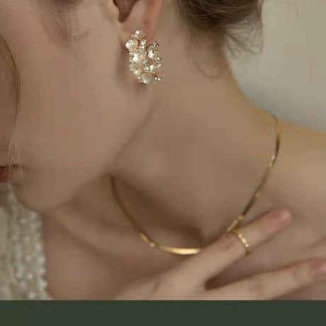 flower ×  pearl stone hoop pierce