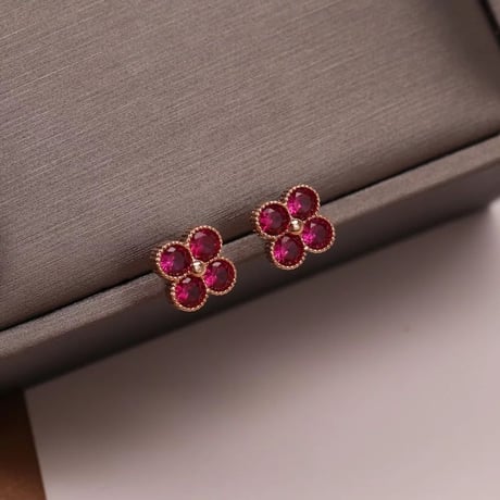 ruby flower small pierce