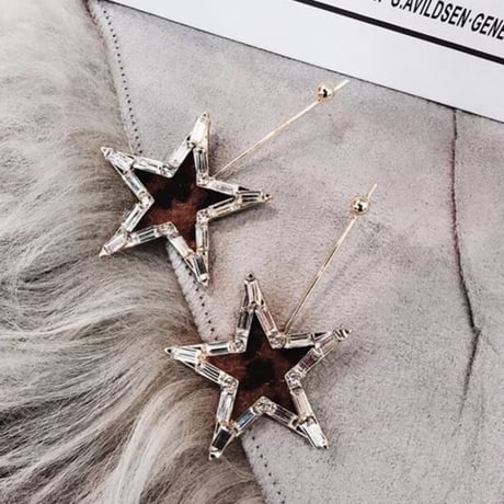 star leopard long pierce