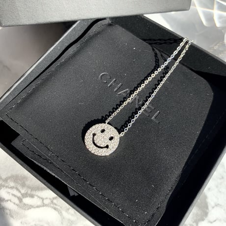 smile stone silver necklace