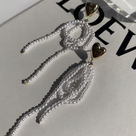 heart × pearl tassel pierce