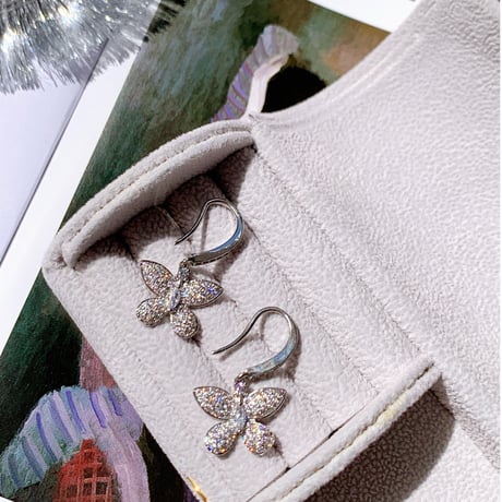 butterfly stone hook  pierce