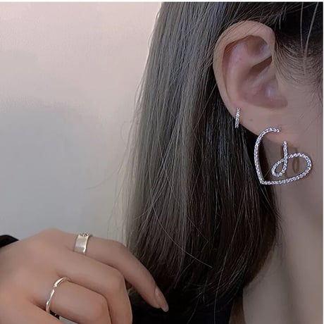 heart asymmetry pierce