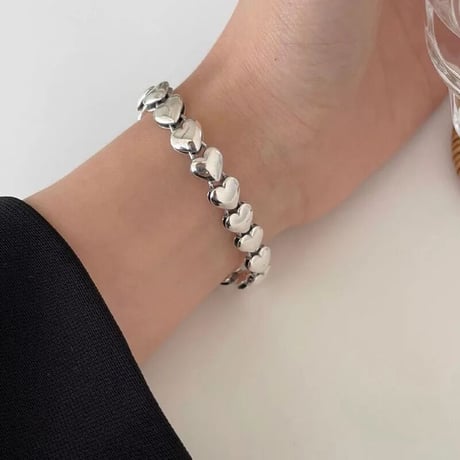 silver heart bracelet