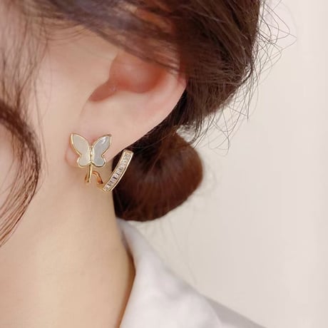 stone × shell butterfly  pierce