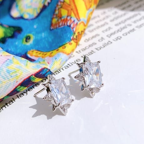 studs square zirconia  pierce