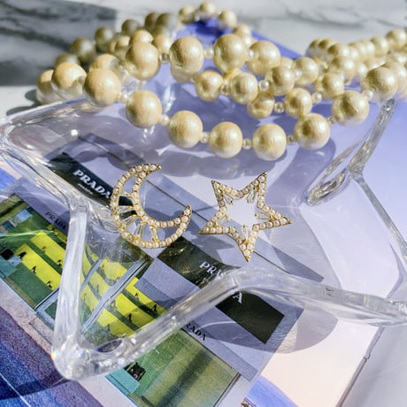 moon × star pearl stone pierce