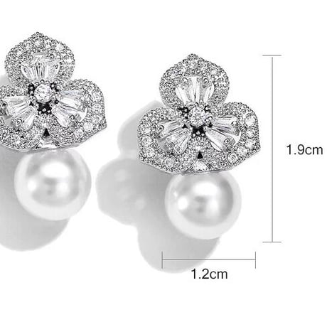 flower × pearl pierce