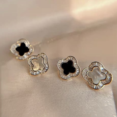 black flower stone pierce