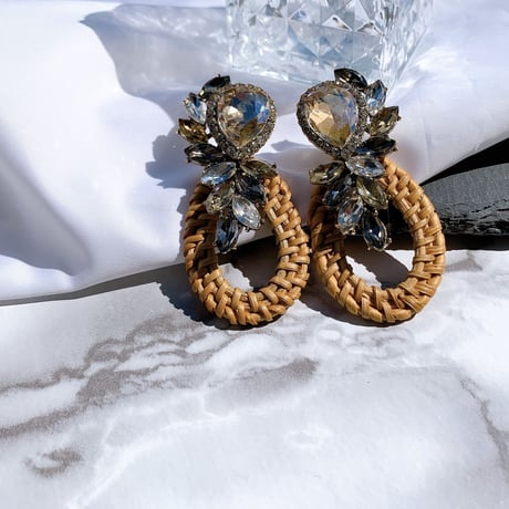 drop bijou lantern pierce
