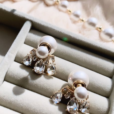 drop stone pearl catch pierce
