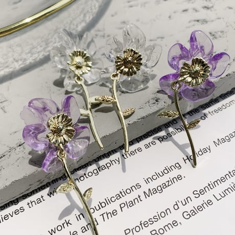 clear flower pierce