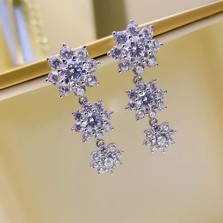 zirconia flower pierce