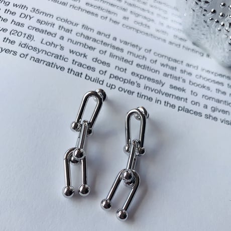 simple chain pierce 2