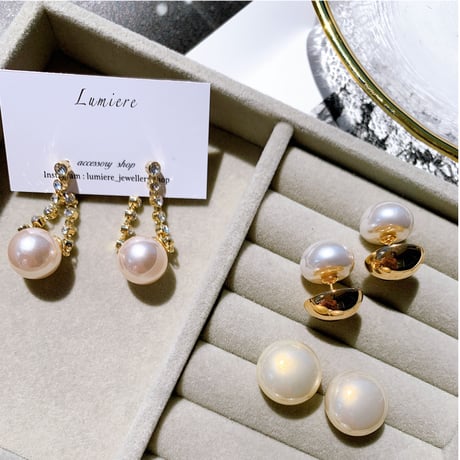 pearl × stone chain pierce