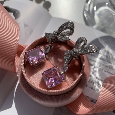 ribbon × pink stone 2way pierce