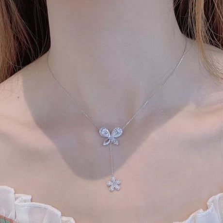 butterfly × flower necklace