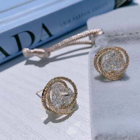 triangle stone loop pierce