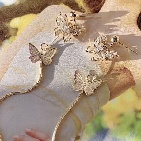 butterfly  chain long pierce