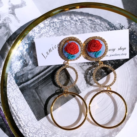 embroidery loop  pierce
