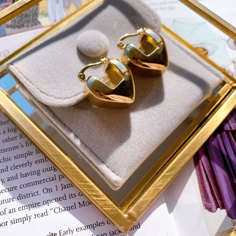 metal heart  pierce
