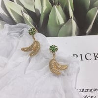 banana pierce