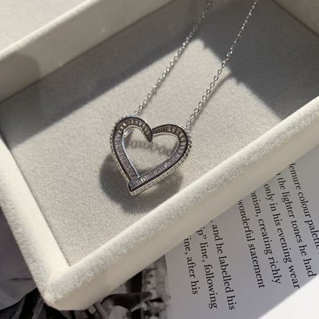 heart stone necklace