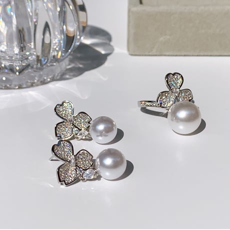 clover ×  pearl pierce