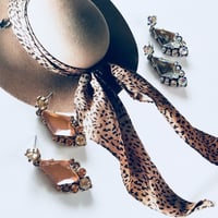 bijou stone pierce