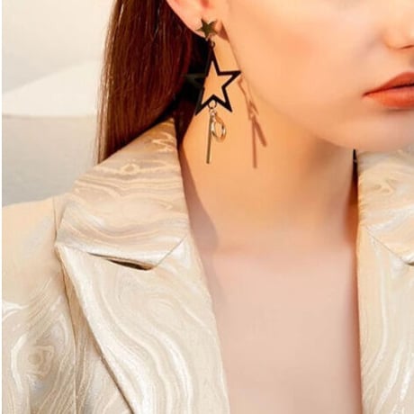 black star × far asymmetry big pierce