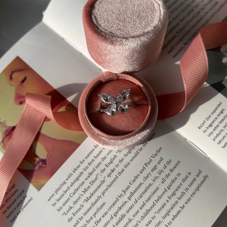butterfly stone ring