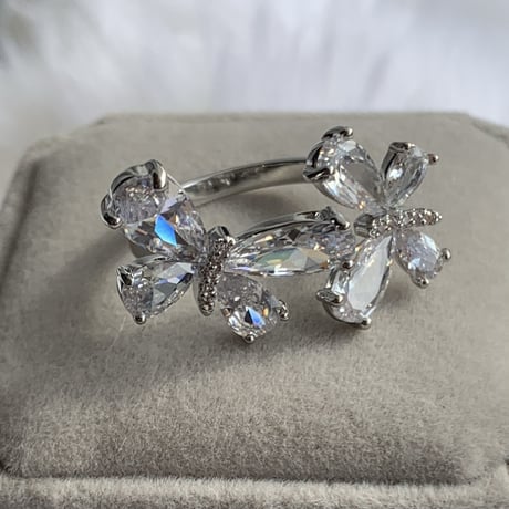 double butterfly open ring