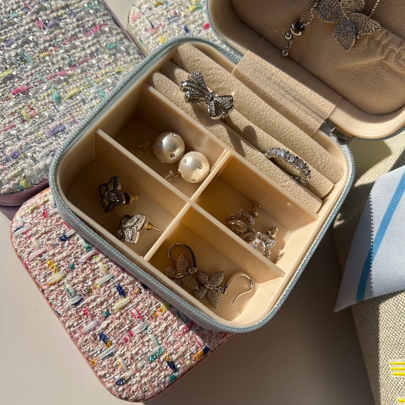 tweed jewelry case | Lumiere jewelley shop