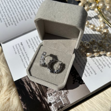 stone hoop pierce
