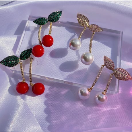 stone cherry pearl  pierce