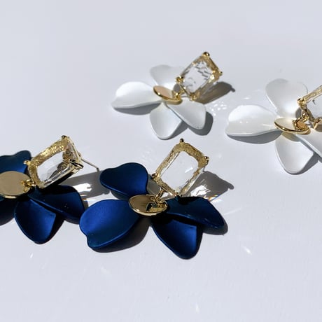 square clear petal pierce