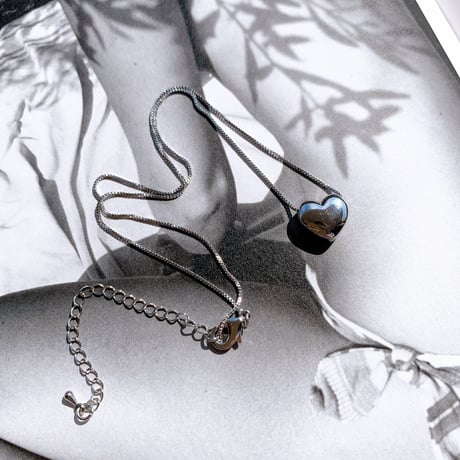 silver heart point necklace