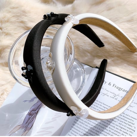span bees flower hair bund