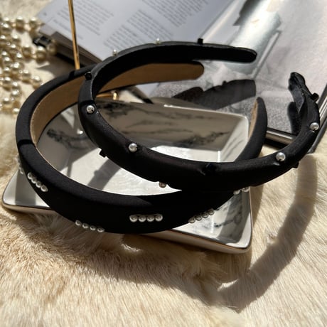 pearl black hair band