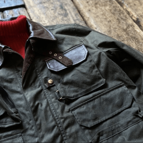 BiburyCourt / Waxedcotton fieldjacket