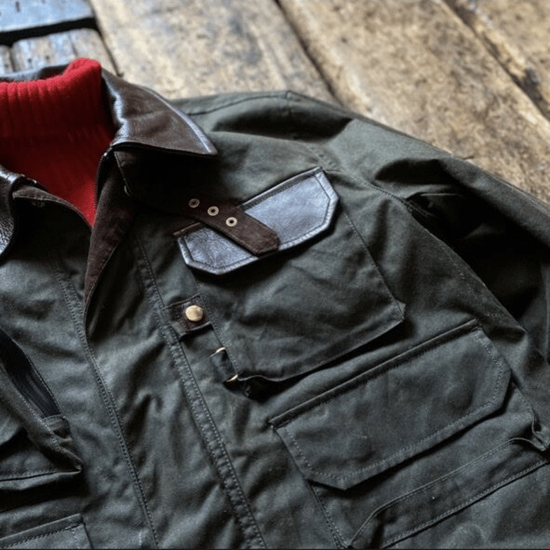 BiburyCourt / Waxedcotton fieldjacket | GOLDRUS