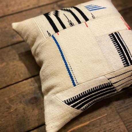 EarthSpirit original / CHIMAYO RUG CUSHION