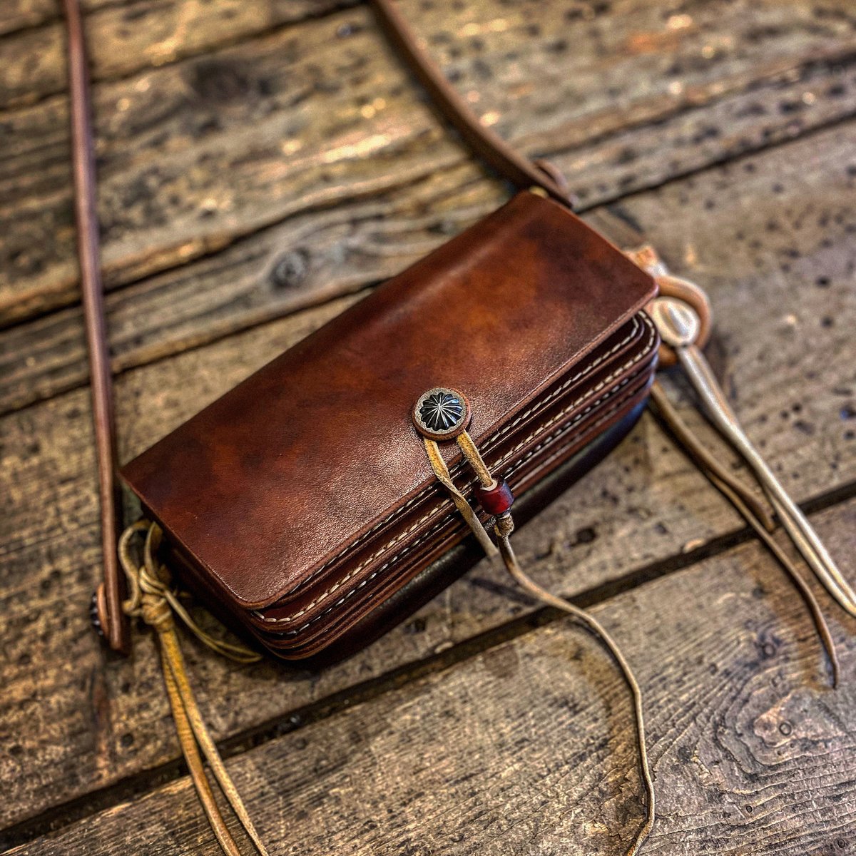 梟唄 OWLSONG オウルソング サドルレザー 二つ折り ウォレット 梟唄 OWLSONG オウルソング サドルレザー 二つ折り ウォレット