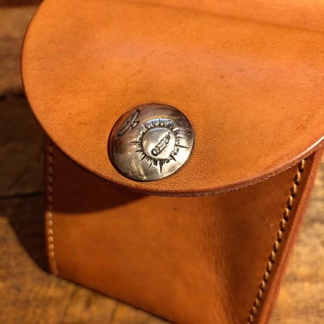 NATIVE SPIRIT /  BILLFOLD POCKET-OUT