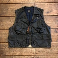 BiburyCourt / Waxed cotton fishing vest