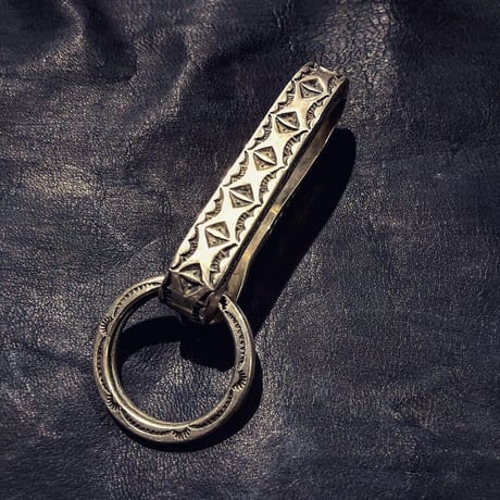 DEERHORNSMITHS / Silver key Hook