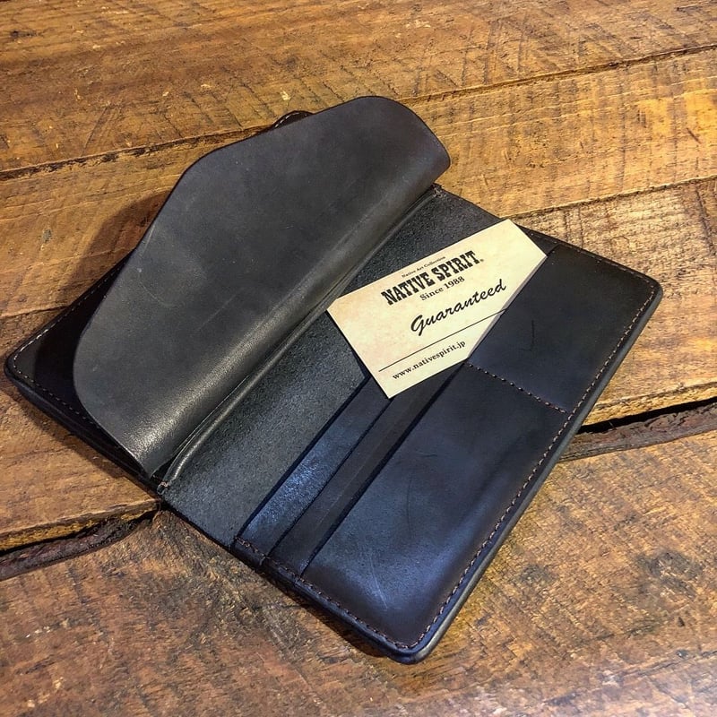小物 NATIVE SPIRIT / WALLET Embossed Wallet - Spirit Wolf - Black - Native Northwest