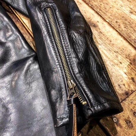 AeroLeathers / Board Racer