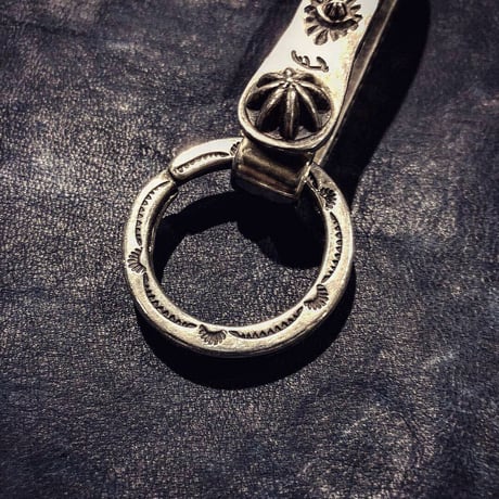 DEERHORNSMITHS / Silver key Hook