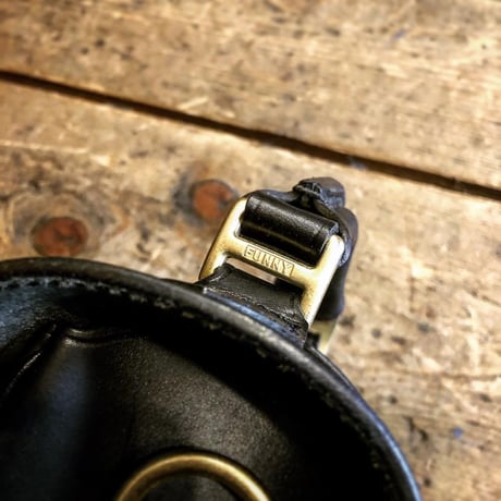 FUNNY / POMMEL BAG